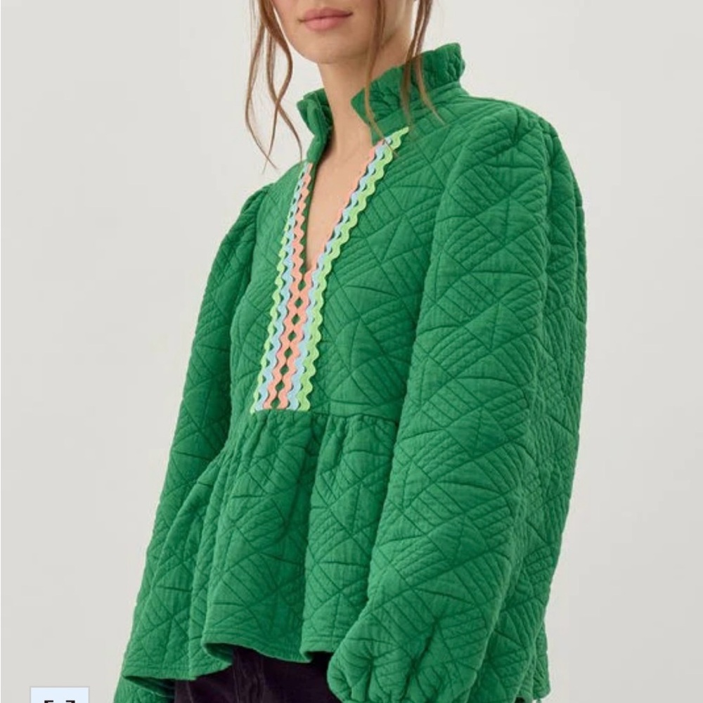 Emerald Peplum Top with Ric Rac Trim - Picture 2 of 3